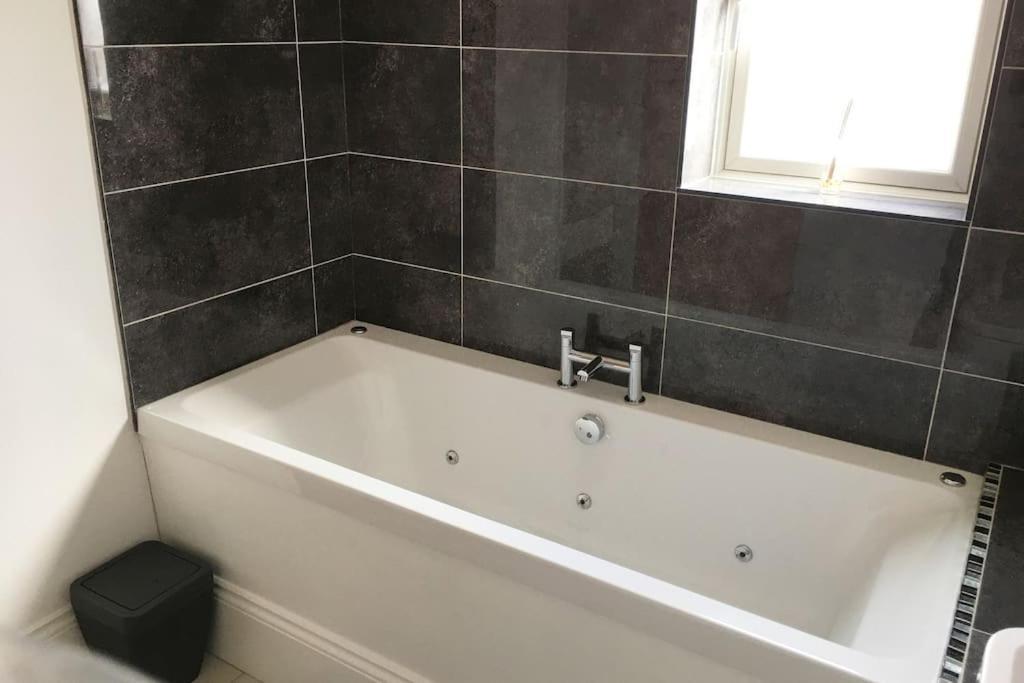 Stylish 2 Bed Apart In The Heart Of North Norfolk North Walsham Extérieur photo